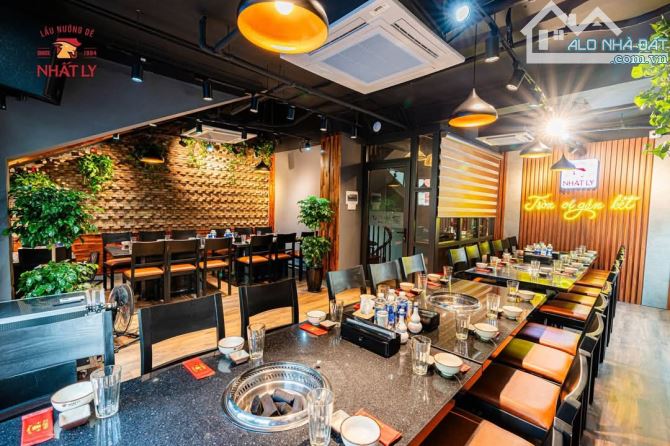 MẶT PHỐ HÀNG CÓT HOÀN KIẾM, VỊ TRÍ VIP ĐẸP HIẾM KINH DOANH ĐỈNH. DT 200M2 X6 TẦNG - 155 TỶ - 1