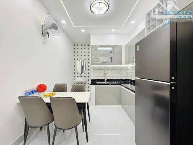 📣 Bán Nhà Hẻm 100 Bình Thới - Quận 11 / 66.4m2 / 2 Tỷ 350 (Sổ Hồng Riêng) - 1