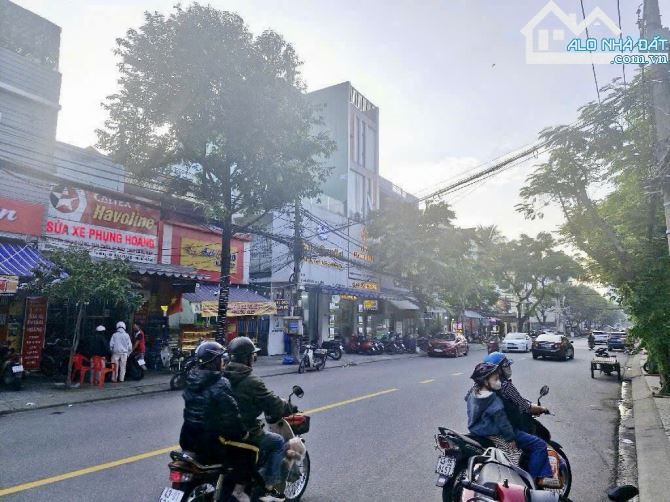 Sơn Trà- Đà Nẵng: 2 Nhà 3 tầng 2 MT Nguyễn Công Trứ DT 323m2 Ngang 7m6 chỉ 86tr/m2 28Tỷ - 1