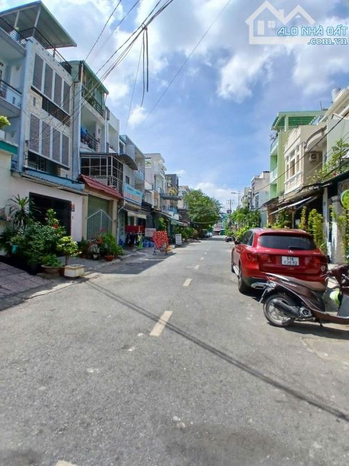 BÙNG NỔ ! NHÀ BÁN CƯ XÁ PHÚ LÂM D P10 Q6, GẦN CHỢ TRỌNG QUÝ (3,8X16) 2 LẦU. GIÁ CHỈ 8 TỶ - 1