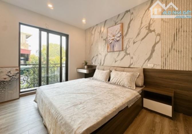 SIÊU PHẨM ĐANG XÂY – PHỐ ĐỨC GIANG – 5 TẦNG ĐẲNG CẤP – GIÁ CHỈ NHỈNH 5 TỶ!  Cơ hội hiếm có - 1