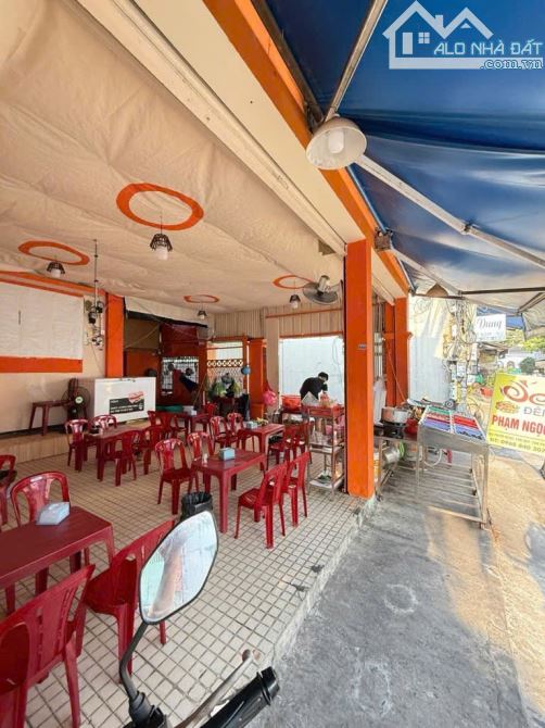 CĂN GÓC SẴN THU NHẬP- NGANG 10M TÂN PHÚ 19TY200 - 1
