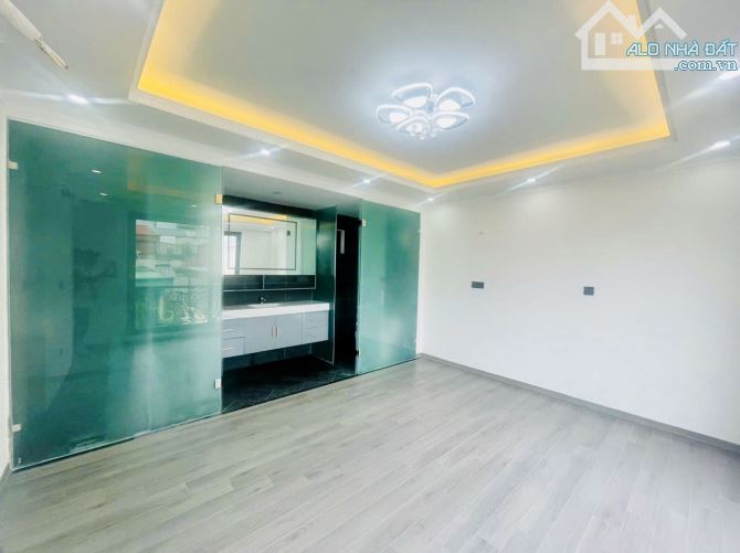 SIÊU PHẨM THÁI HÀ.10M RA ÔTO 6T THANG MÁY.NHÀ MỚI ĐẸP.GẦN PHỐ.NGÕ THÔNG TIỆN ÍCH BẠT NGÀN. - 1