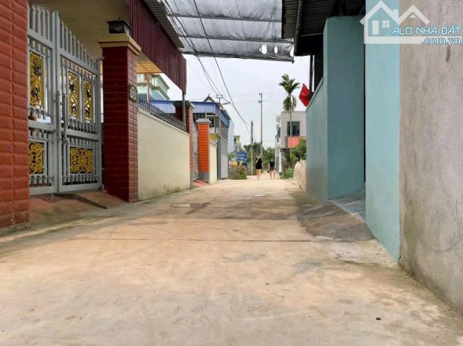 🆘🆘Chào bán lô 86m2 ngang 4m Đường Đá Hoa Động ✍️✍️Vi tri ngay sát khu Chung cư Huê, gần - 1