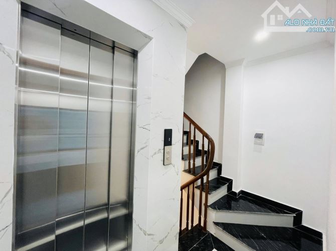 Bán nhà Nguyễn Khuyến Văn Quán hà đông Ô tô lùi cửa 1 nhà ra phố DT32m2 giá hơn 7 tỷ - 1