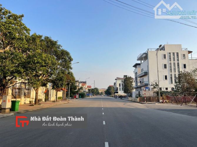 314.2m2 lô góc đất biệt thự Phúc Lộc, Lê Hồng Phong - 1