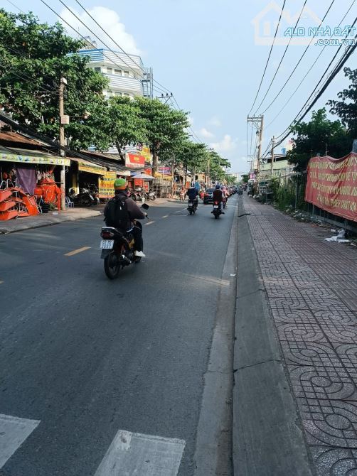 Bán nhà MTKD Bình Long Tân Phú 10x46m cấp 4 giá 42.3 tỷ TL (gần Đỗ Thừa Tự) - 1