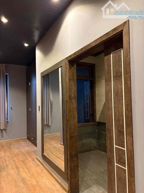 SIÊU PHẨM TOÀ VILLA CAO CẤP NGAY BIỂN MỸ KHÊ 303M2 GIÁ CHỈ 23 TỶ CỤC TỐT - 1