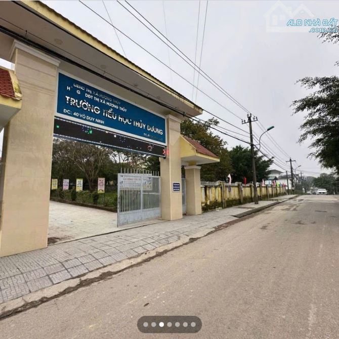 65m vuông ngang 5,5 mặt tiền Võ Duy Ninh, Đối diện trường tiểu học Thủy Dương 1. 2.1 tỉ - 1
