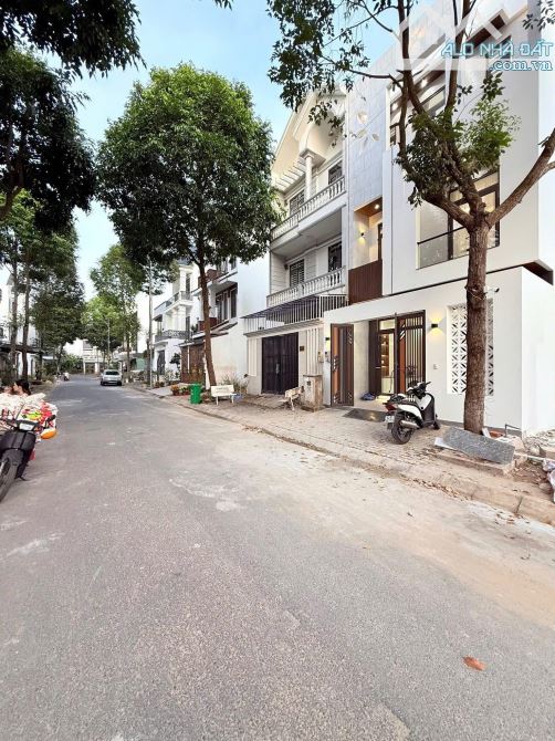 BÁN NHANH CĂN NHÀ 1T2L MỚI KHU VIP NAM LONG 1 - 1
