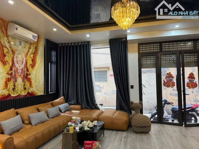 Siêu phẩm bánh chưng tại phố Hoàng Quý - tuyến 2 Tô Hiệu, Q. Lê Chân - 1