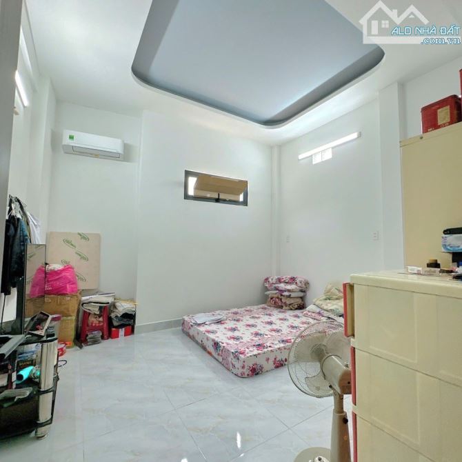 BÁN NHÀ ĐẸP SÁT TỈN.H LỘ 10 - KH.U TÊ.N LỬ.A - HẺM OTO - ( 4X15M ) - 1