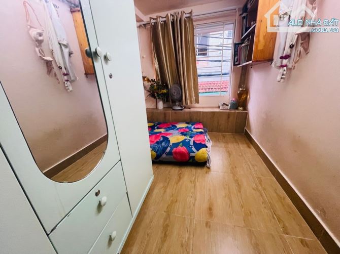 Bán nhà hẻm xe tải Lê Ngã, gần Âu Cơ, Tân Phú, 3 tầng, chỉ hơn 1 tỷ - 1
