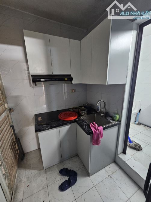 4.5 tỷ Ở và kinh doanh ngay phố Trường Chinh, ô tô đỗ cửa nhà. - 1