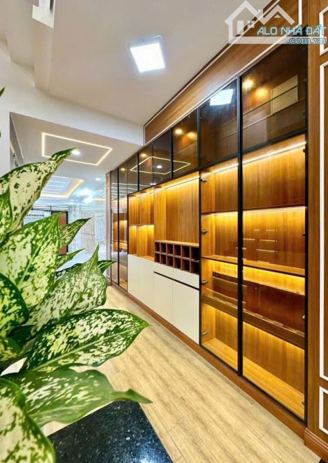 Bán nhà Hương Lộ 2, 84m2, 4 Tầng, Thang Máy Tiện Nghi, Chỉ 8.8 TỶ - 1
