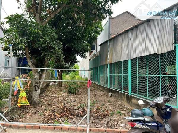 CẦN TIỀN BÁN GẤP 164m2 ngay UBND huyện Nhơn Trạch, Ra Nguyễn Hữu Cảnh 300m_SHR Giá 2,2 tỷ - 1