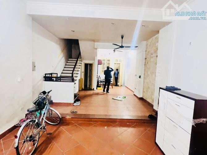 Phân Lô Hiếm Trung Kính Vỉa Hè Ô Tô Tránh, Kinh Doanh Văn Phòng Spa, 66m2 5 Tầng 32 Tỷ - 1