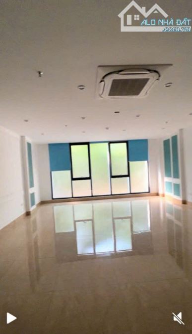 CHO THUÊ NHÀ MP NGỤY NHƯ KON TUM GIÁ 100 TRIỆU, KINH DOANH ĐỈNH - 1