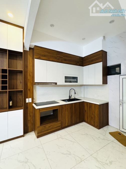 Nhà đẹp Khương Trung, 43m2, có 4pn, cách ô tô 5m, gần trường, chợ, Giá chỉ nhỉnh 7 tỷ - 1