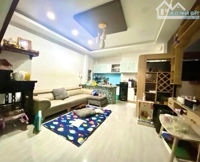 Bán nhà hẻm xe hơi (hxh) - (5x20) nở hậu rộng tới 8m Âu Dương Lân Q8 - 1