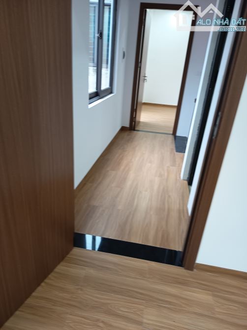 BÁN NHÀ MỚI 4 TẦNG – 41m² – GẦN KHU VINCOM – GIÁ 4.65 TỶ rất ít nhà bân. - 1
