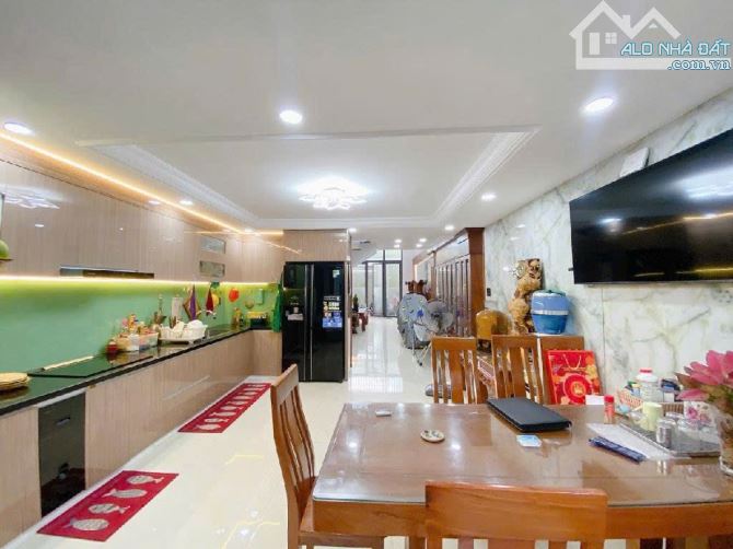GẤP BÁN NHÀ 4 TẦNG 113m2(5X23) 2 MẶT HXTẢI HẺM 1/ THÔNG PVB - 1