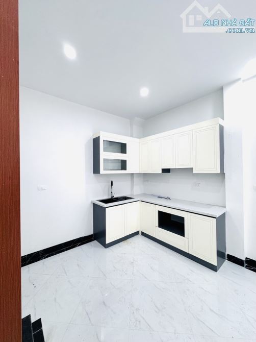 BÁN NHÀ MỚI PHỐ TRƯƠNG ĐỊNH 45M2 6 TẦNG GIÁ NHỈNH 7 TỶ - 1