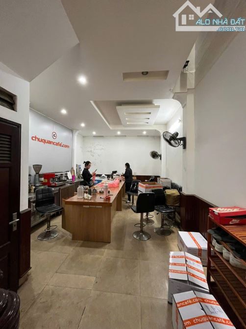 Cho thuê nhà ngõ ô tô Giải Phóng 4 tầng x 90m2 làm VP, KD online 21 Triệu - 1
