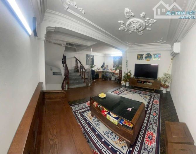 Bán nhà Phan đình giót la khê hà đông ô tô tránh đỗ cổng nhà DT30m2 giá nhỉnh 6 tỷ - 1