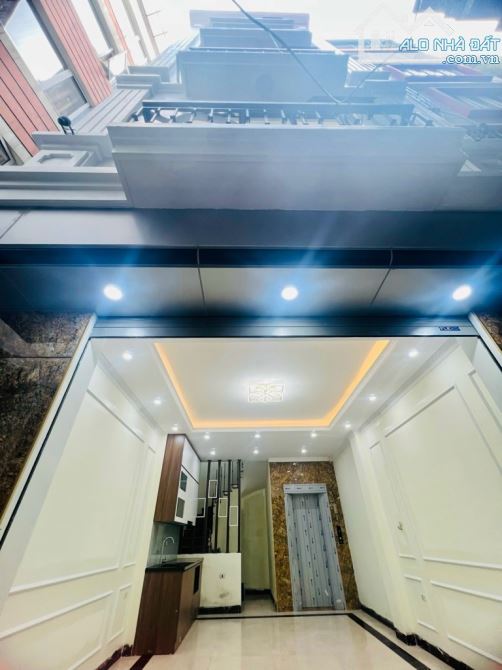 🏡Nhà mới Thang Máy ngõ 155 Cầu Giấy 40m2 xây 6 tầng mt hơn 4 mét NHỈNH 10 TỶ - LÔ GÓC - 6 - 1