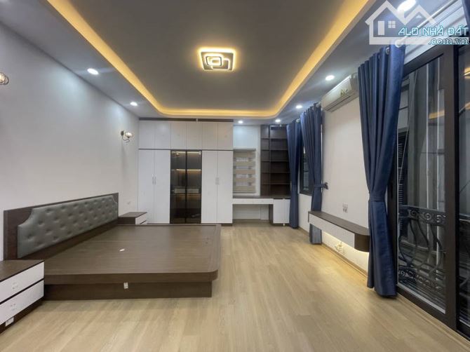 Siêu phẩm duy nhất còn sót lại gần VTV VIỆT NAM - 1