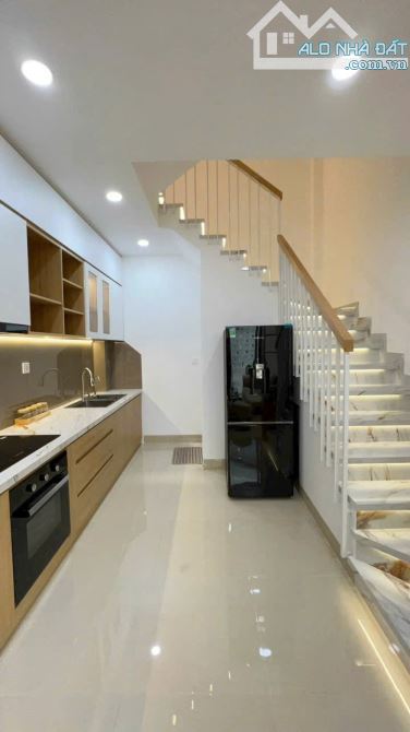 Bán nhà hẻm 3m Quang Trung, P10, GV, 3.5 x 10m, 5 tầng, giá: 4.7 tỷ TL - 1