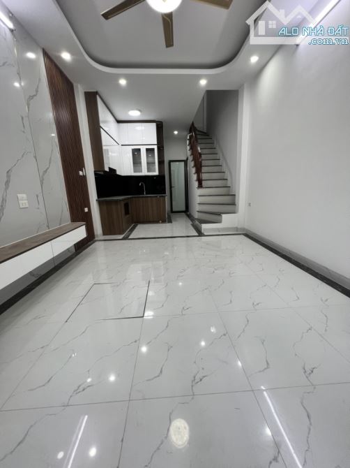 🔥 BÁN NHÀ MỚI XÂY – PHỐ THUÝ LĨNH – 35M2 – 5 TẦNG THANG MÁY – Ô TÔ ĐỖ CỬA – CHỈ 6.85 TỶ - 1