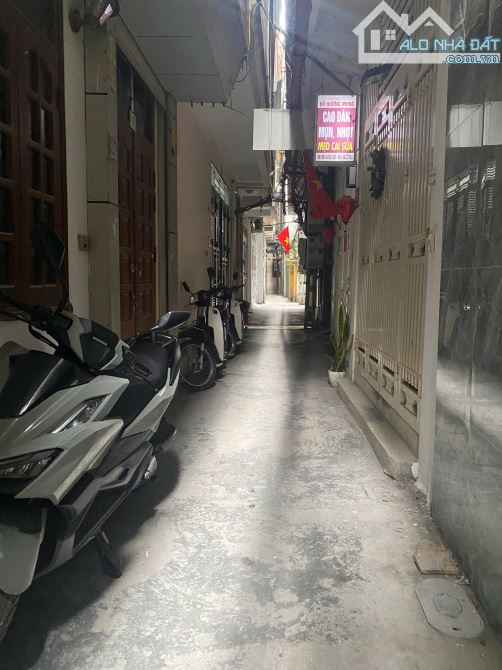 Văn Hương - Nhà dân xây chắc chắn - Mặt tiền 4,6m bề thế - Chủ tặng full nội thất - 1