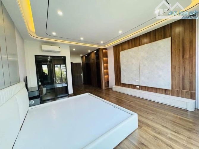 BÁN NHÀ KIM MÃ THƯỢNG - BA ĐÌNH 36M X 5T, FULL NỘI THẤT, NGÕ RỘNG GIÁ 7.9 TỶ - 1