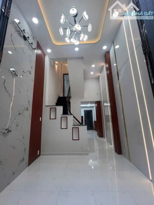 NHÀ MỚI KENG 4PN, 3 WC - 115M2 SÀN - HẺM 4M THÔNG - - 6,68 TỎI - 1