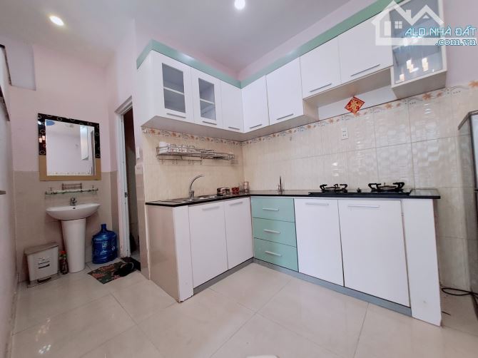 Bán Nhà Đẹp Hẻm Ô tô Thiên Phước P.9 Tân Bình Giáp Q10,40M2, 2 Tầng BTCT, 5tỷ 25 - 1