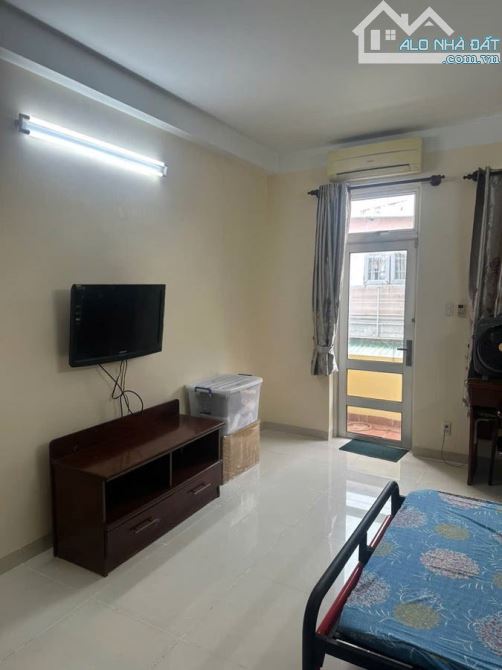 BÁN NHÀ HXH THÔNG, SÁT MẶT TIỀN LÝ THÁI TỔ– NGANG TO 4.4M – 6 TẦNG –  11.5 TỶ TL - 1