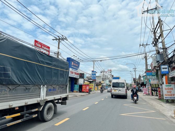 Bán đất xây tòa nhà MTKD ngang 8m Nguyễn Ảnh Thủ sầm uất 280m2 gần chợ Hiệp Thành 24 tỷ. - 1