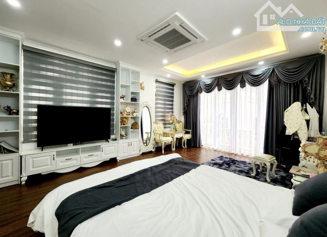 Tam Trinh - LÔ GÓC, DÂN XÂY - 34m2- 6 tỷ 31
