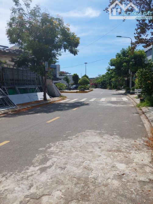 CÒN 1 LÔ DUY NHẤT DIỆN TÍCH KHỦNG - MẶT TIỀN ĐẶNG THÁI THÂN - VỊ TRÍ ĐẸP - NGŨ HÀNH SƠN. - 1