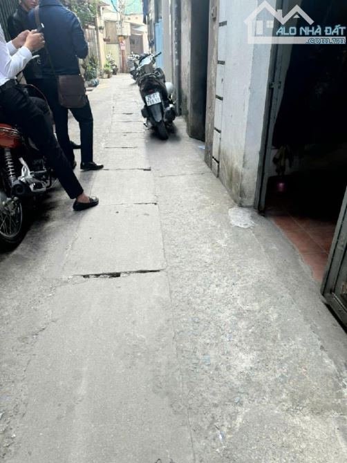 Đất Trần Cung 49m2 - mặt tiền 4m - ngõ cực nông nhỉnh 7 tỷ - 1