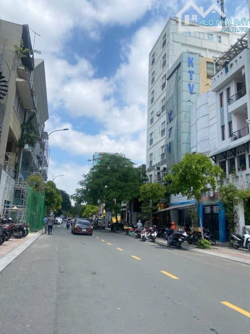 ⭐️ CĂN GÓC MẶT TIỀN PHƯỜNG TÂN ĐỊNH - QUẬN 1. ĐANG CHO THUÊ $6,000/THÁNG - 1
