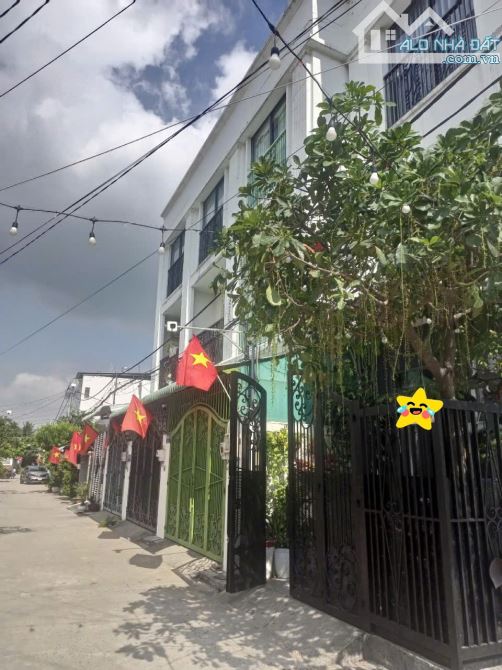 SIÊU PHẨM NHÀ 3 TẦNG CC – CHƯA QUA KD HXH 8M – THẠNH XUÂN 48, Q.12 - 1