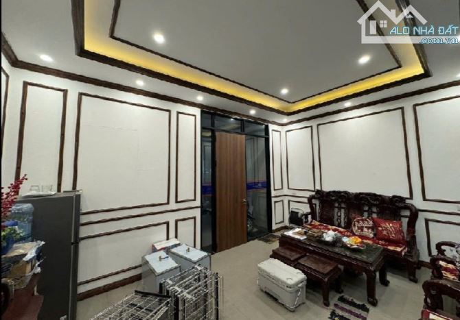 77 m2/24 tỷ/5 tầng/6 M tiền. Lk Nguyễn Gia Bồng. Ngọc Thụy - 1