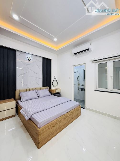 GIA ĐÌNH ĐỊNH CƯ BÁN NHÀ TRẦN THÁNH TÔNG, P15, TÂN BÌNH - GIÁ:4TỶ380/71,3M2 (4,6x15,5M) - 12