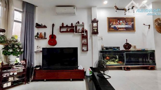 Bán nhà như hình, góc 2 MT Lê Đức Thọ, P6, Gò Vấp. 5x10m, 4tấm. HXH 5m, 7.3tỷ - 13