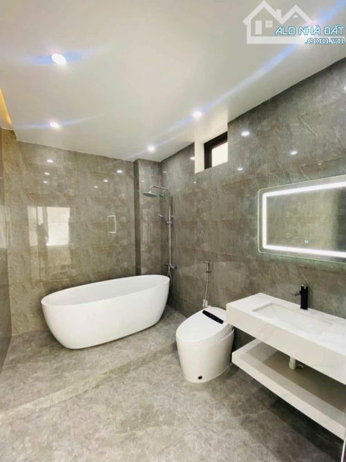 MỞ BÁN BIỆT THỰ TẠI PHỐ TIỀN PHONG , ĐẰNG HẢI GIÁ 6 TỶ 9 - 13