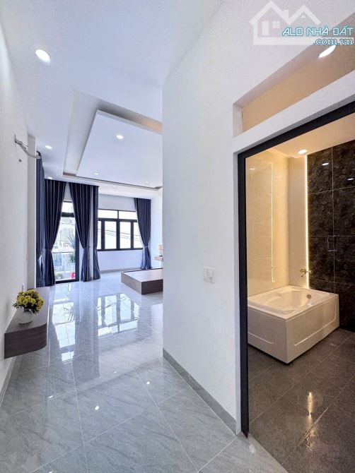 Nhà 1 trệt 2 lầu 3 tấm góc 2 mặt tiền sổ riêng thổ cư p. Hoá An - 13