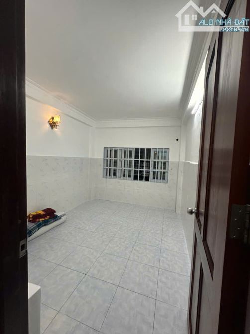 SÁT MẶT TIỀN  TÔN ĐẢN Q4 ĐÚC 5 TẤM CÓ 4 TỶ - 14